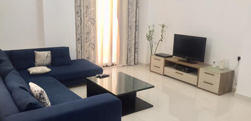 2 bedroom apartment in El Hadoba area !