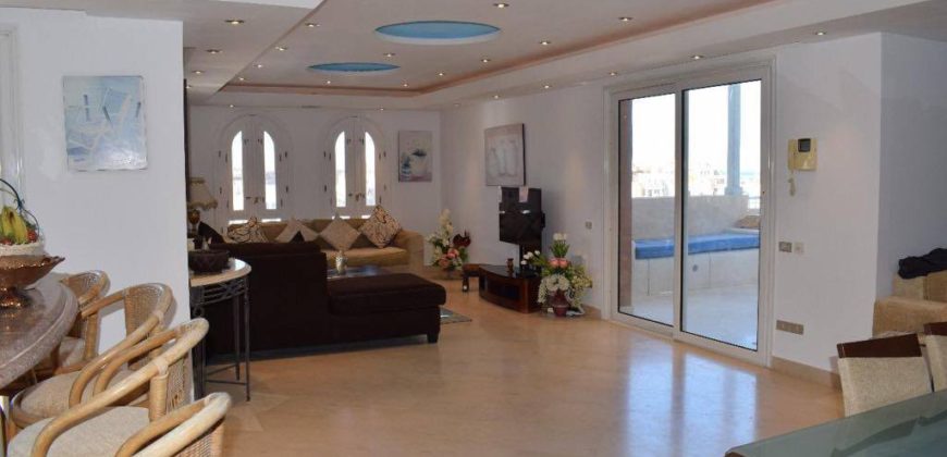 Penthouse in the marina El Gouna