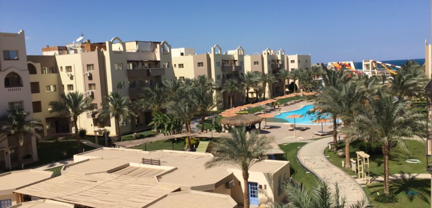 LARGE 1-BEDROOM APARTMENT IN NUBIA RESORT HOTEL. PRIVATE BEACH!