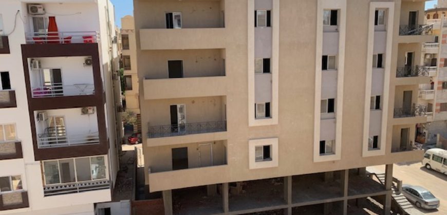 Furnished one-bedroom apartment in the most popular area of Hurghada