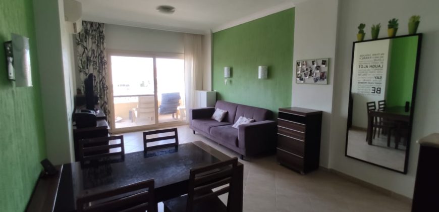 Furnished 3-bedroom apartment in British Resort