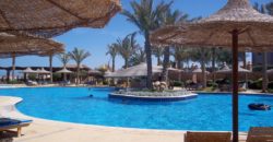 2 bedroom apartment with a direct sea view in Sahl Hasheesh