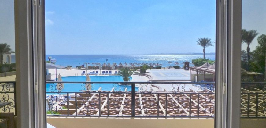 Amazing Sea view 2 bedrooms apartment with private beach