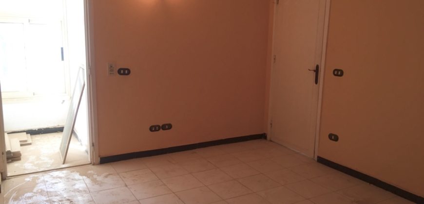 Sunny 2 bedroom apartment in popular Mubarok 2 area