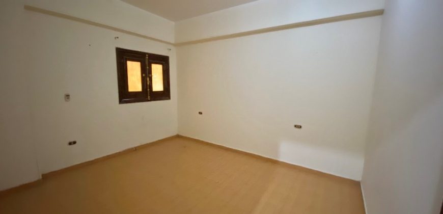 Large 2-bedroom