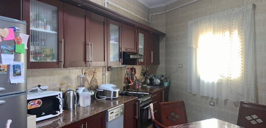 FURNISHED 3-BEDROOM APARTMENT