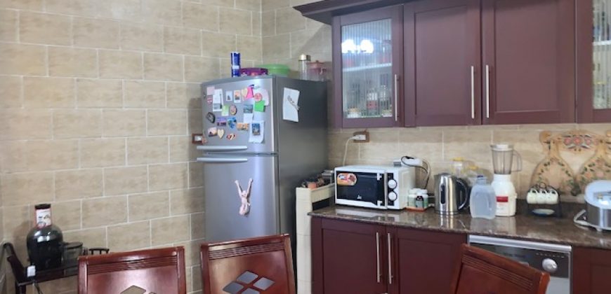 FURNISHED 3-BEDROOM APARTMENT