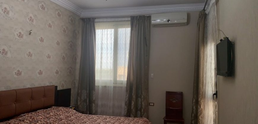 FURNISHED 3-BEDROOM APARTMENT