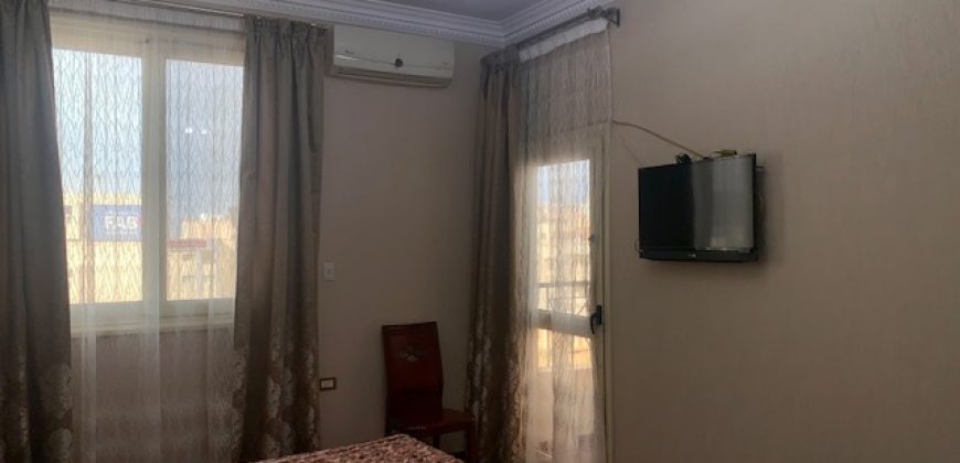 FURNISHED 3-BEDROOM APARTMENT