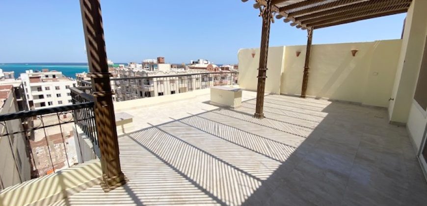 APARTMENT WITH SEA VIEW