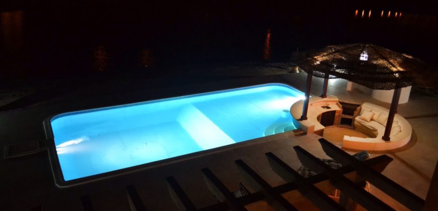 Аренда шикарной виллы с бассейном в Эль Гуне