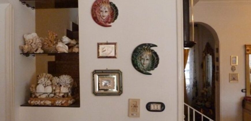 Отличная меблированная вилла