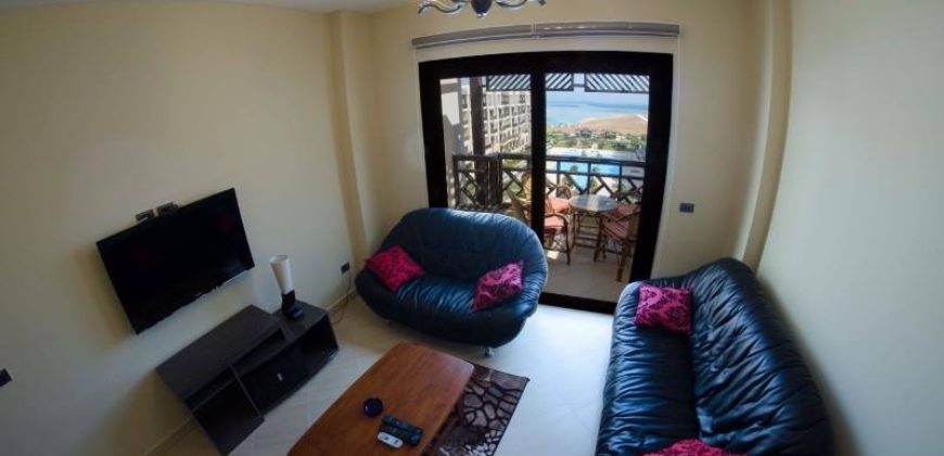Fully furnished sea view apartment, private beach