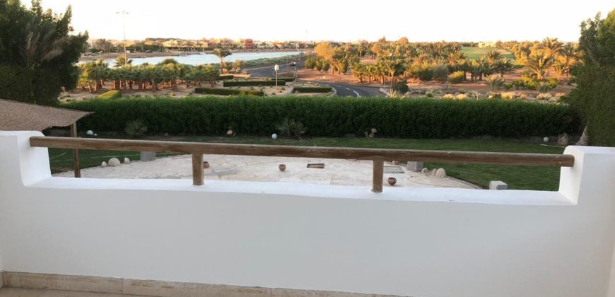 Spacious house 2100m with amazing view in El gouna