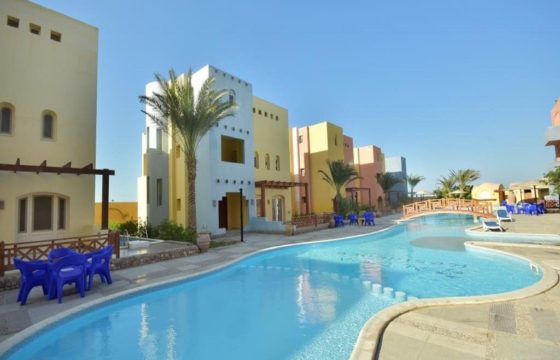Stunning duplex 3 bedrooms with amazing sea view and roof terrace!