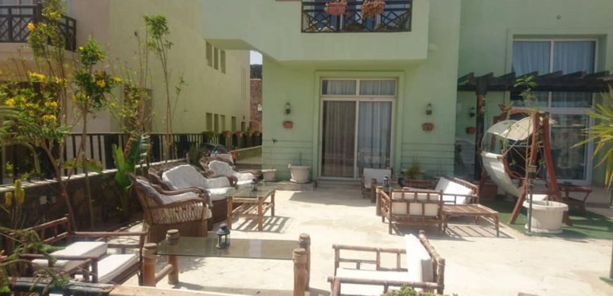 Villa with Garden and sea view in Sahl Hasheesh ” Azzurra residence “