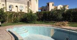 Стильная вилла на Мубарке 7 с Огромной территорией с бассейном, садом