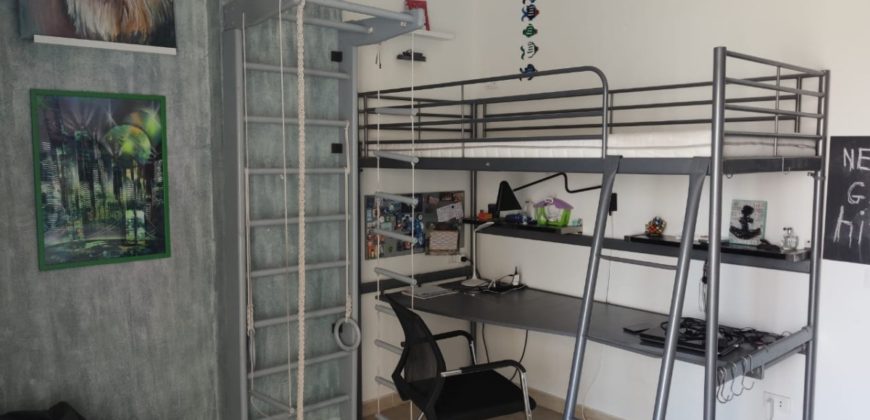 Furnished 3-bedroom apartment in British Resort