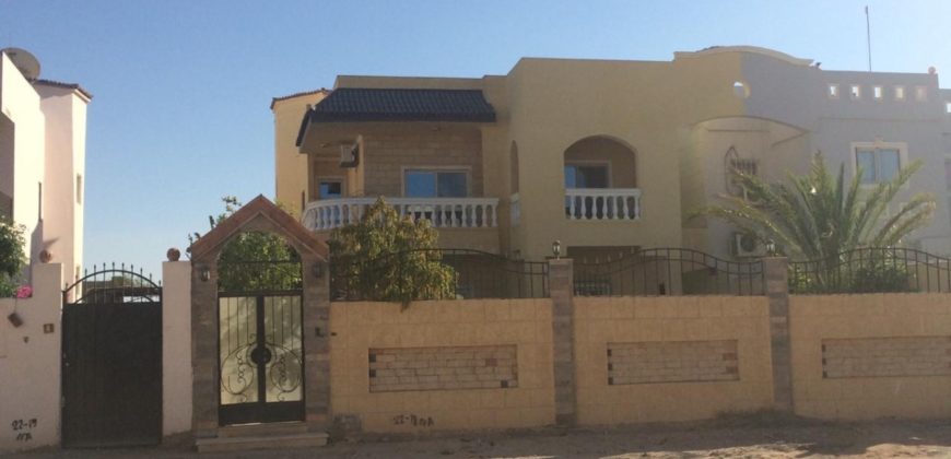 Furnished villa in Mubarak-7 area