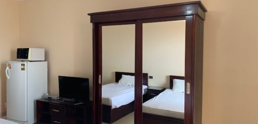 Large studio in 5* Hotel with private beach